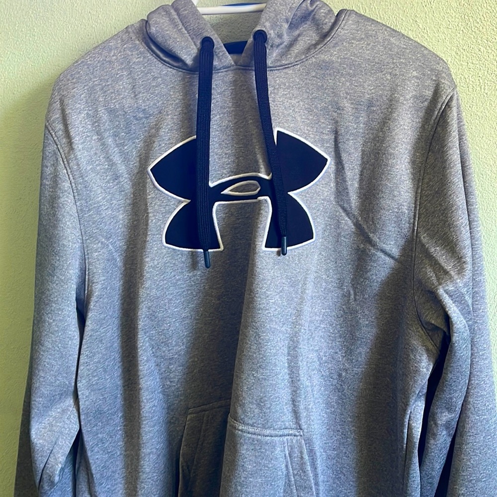 Under Armour Hoodie